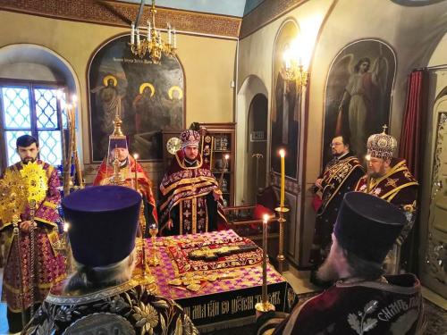 Бденије са чином изношења Часног крста (21.03.2020)