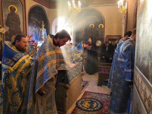 Празник чудотворне иконе Пресвете Богородице Знаменије (10.12.2020)