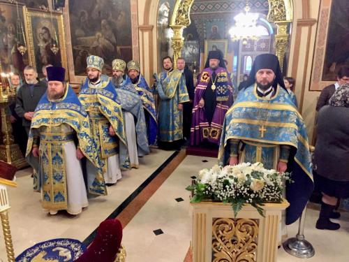 Празник чудотворне иконе Пресвете Богородице Знаменије (10.12.2018)