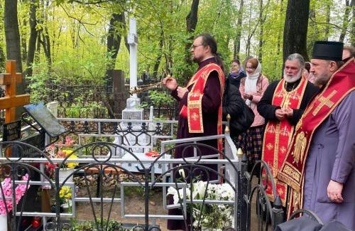 Помен на гробу Тамаре Павловне Кронкојанс (12.05.2022)