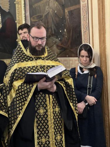 photo 2023-04-14 21-04-10